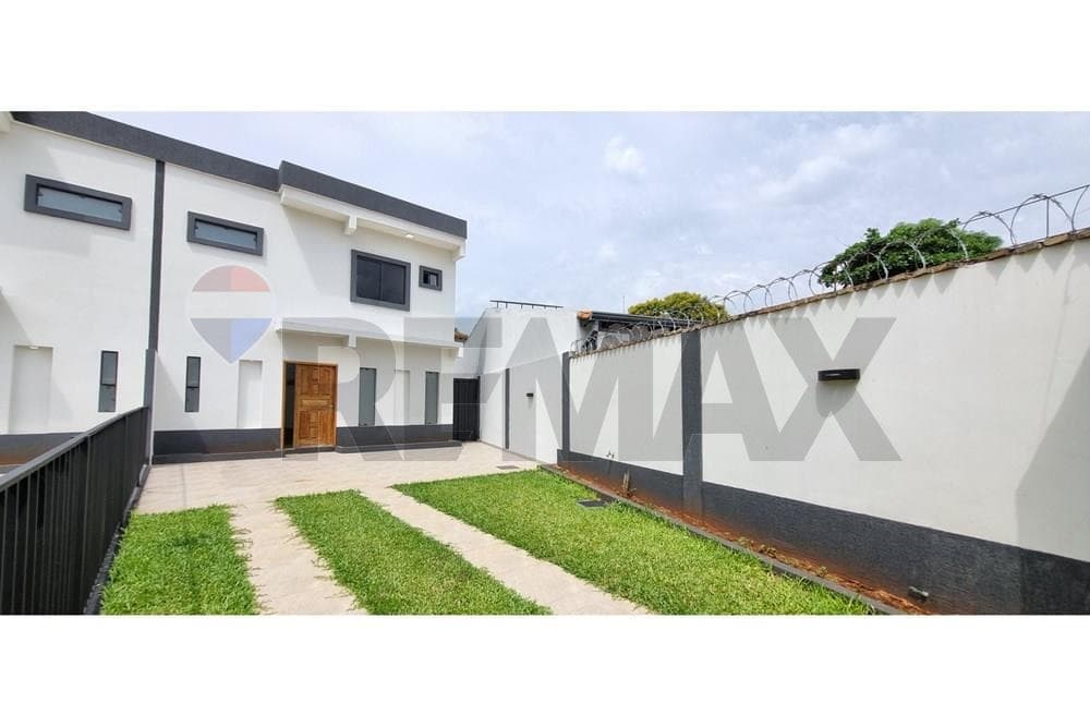 Dúplex a Estrenar en Lambaré, límite con Asunción.