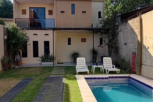 Amplia Casa En Venta – Barrio Obrero
