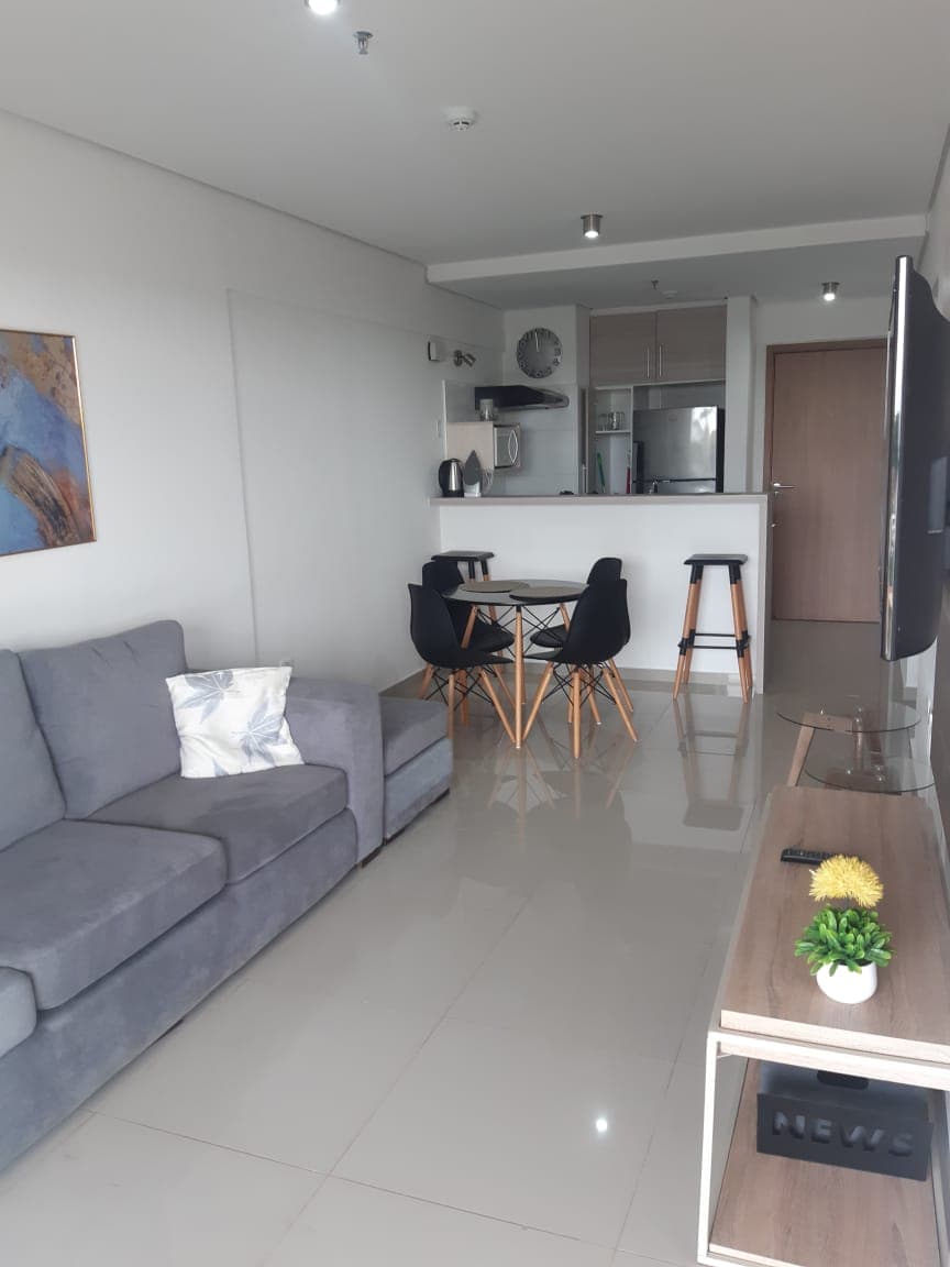 Alquilo Departamento Amoblado De Un Dormitorio En Barrio Mburucuya – 3