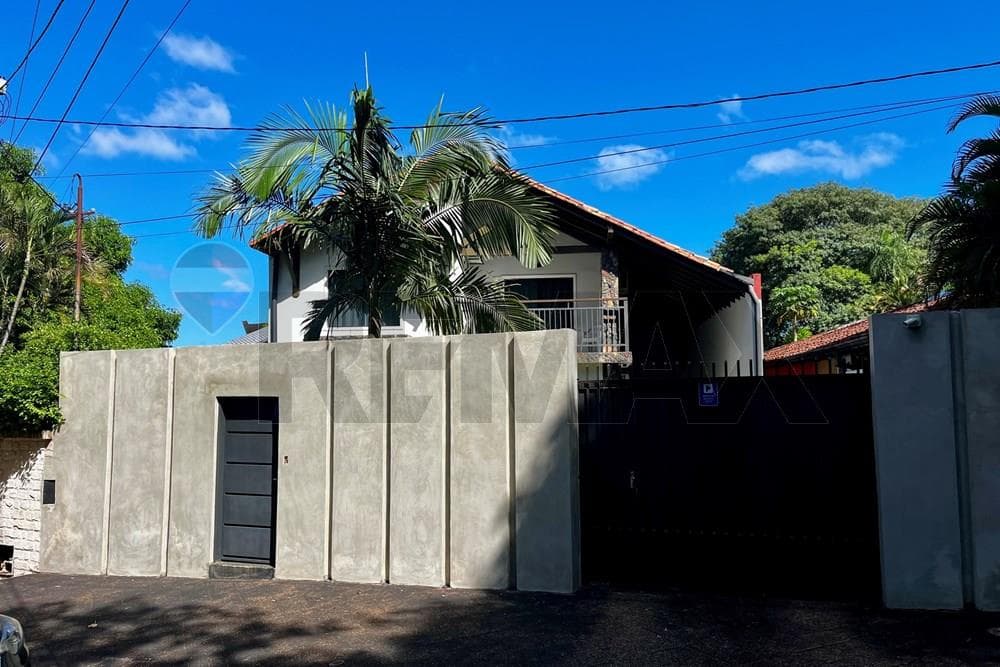 RESIDENCIA EN VENTA | LAMBARÉ – 2