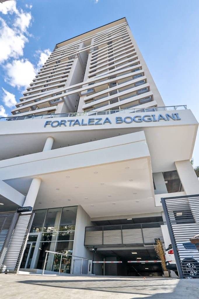Alquilo departamento de dos habitaciones Fortaleza Boggiani