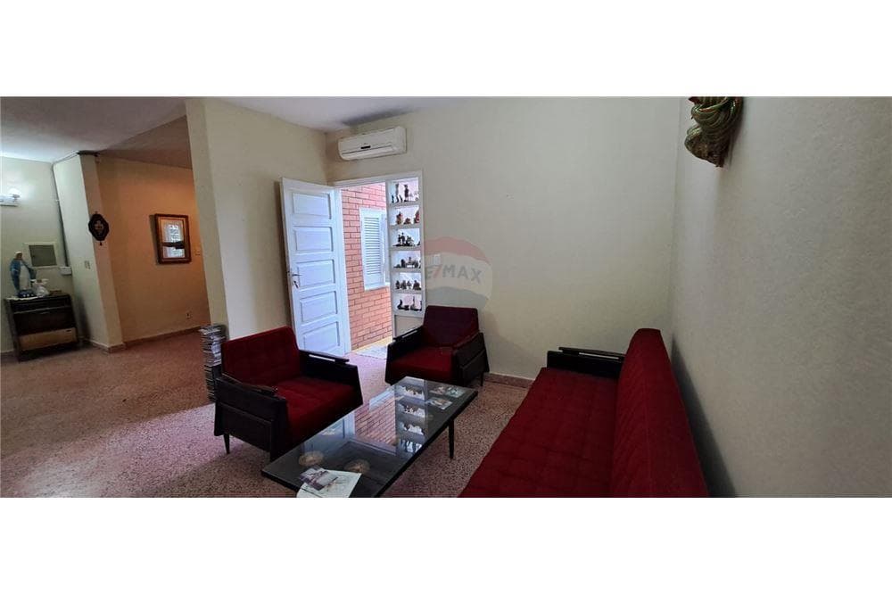 ALQUILO HERMOSA CASA EN LOS LAURELES! – 3
