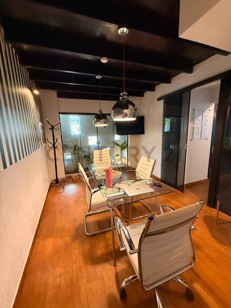 Alquilo Oficina En Barrio Las Lomas – 2