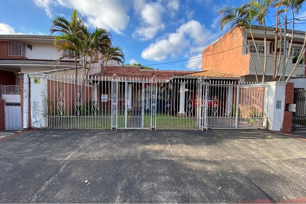CASA EN VENTA - VIRGEN DEL HUERTO