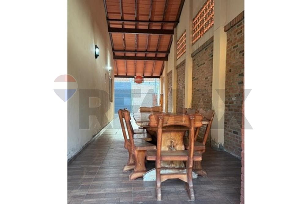 CASA CON PISCINA EN LAMBARÉ – 3