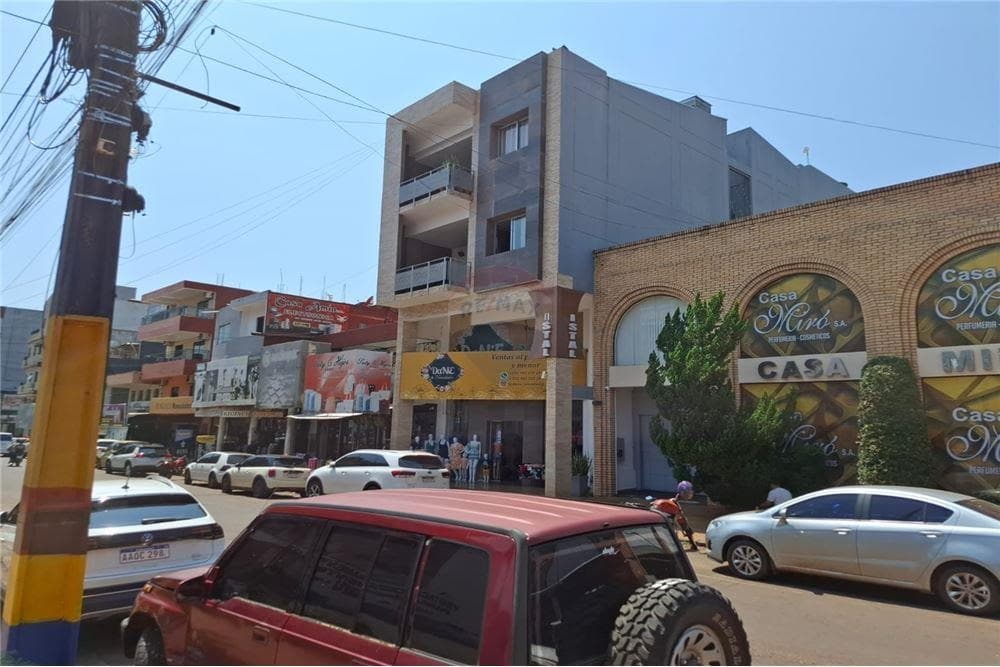 VENDO EDIFICIO EN EL CIRCUITO COMERCIAL DE ENCARNACION – 2