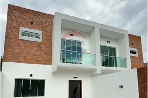 Duplex-Alquiler-PY Central Luque