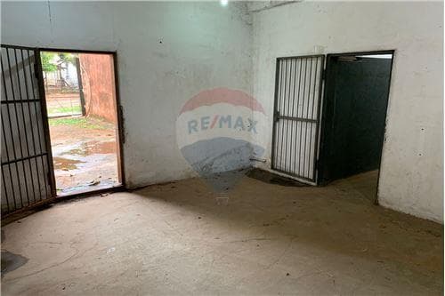 ALQUILO SALON COMERCIAL PARA AUTOSERVICIO CAPIATA – 3
