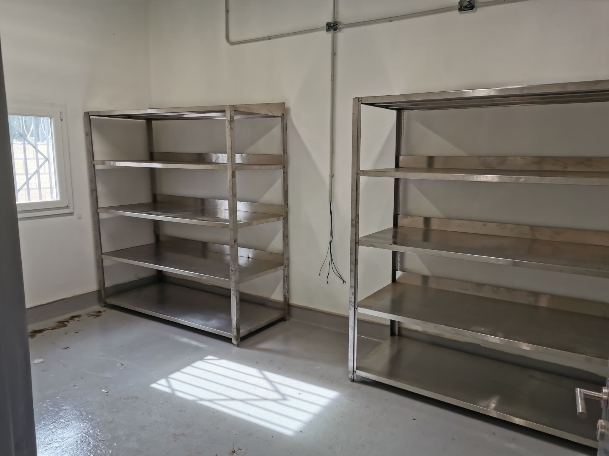 Fábrica Laboratorio Deposito Equipado, para producción de productos alimenticios – 3