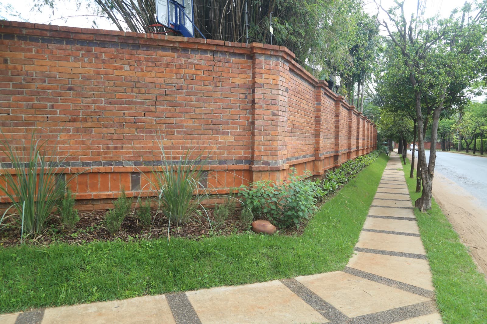 Residencia Premium En Asunción — Elegancia, Amplitud Y Diseño Exclusivo – 2
