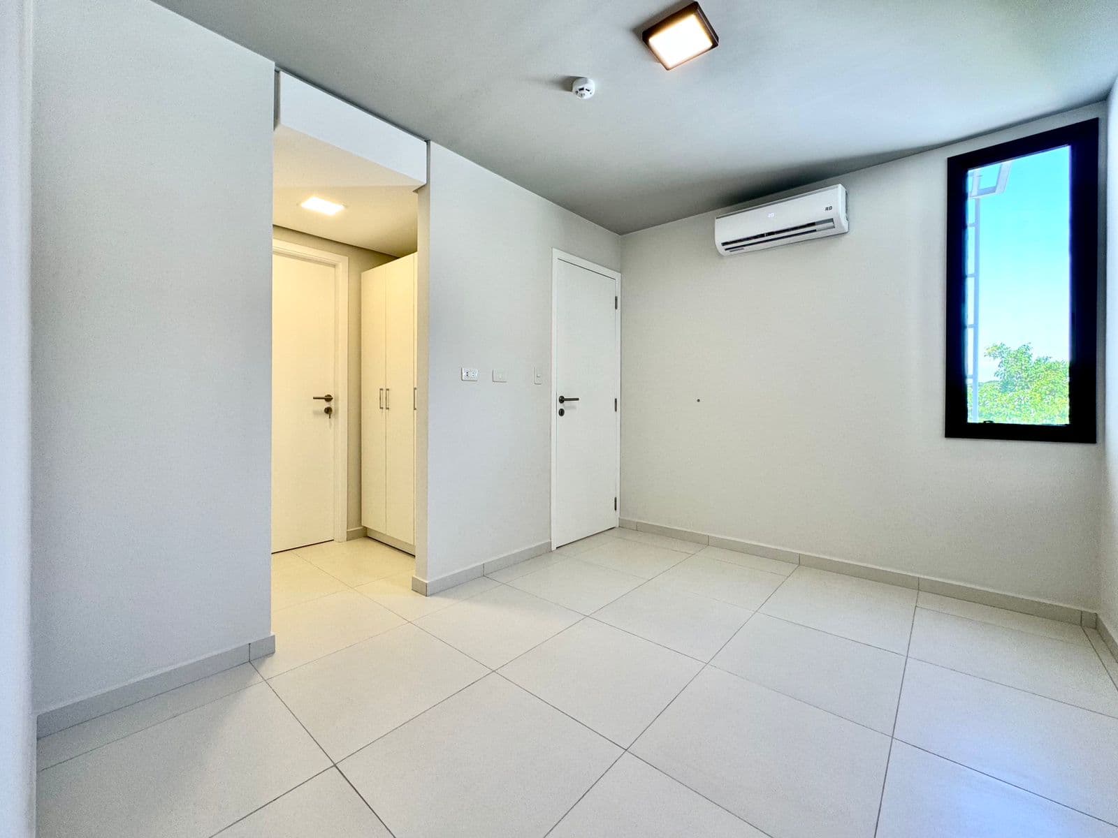VENDO DEPARTAMENTO EN INSIGNIA 5 – 3