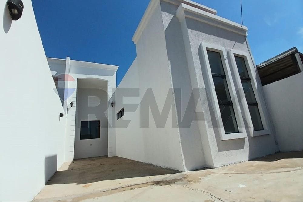 CASA EN VENTA Y ALQUILER - LIMPIO CENTRAL PARAGUAY