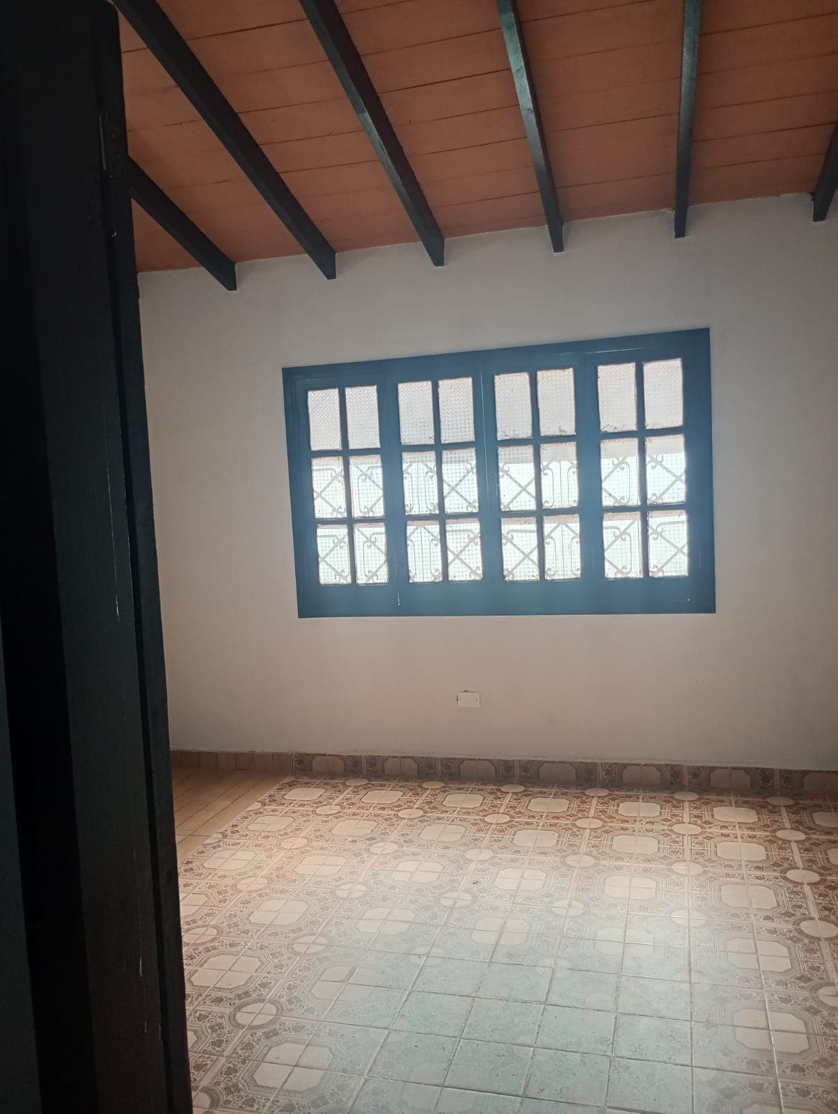 ALQUILO CASA EN LAMBARÉ – ZONA MUNICIPALIDAD Y HOSPITAL – 3