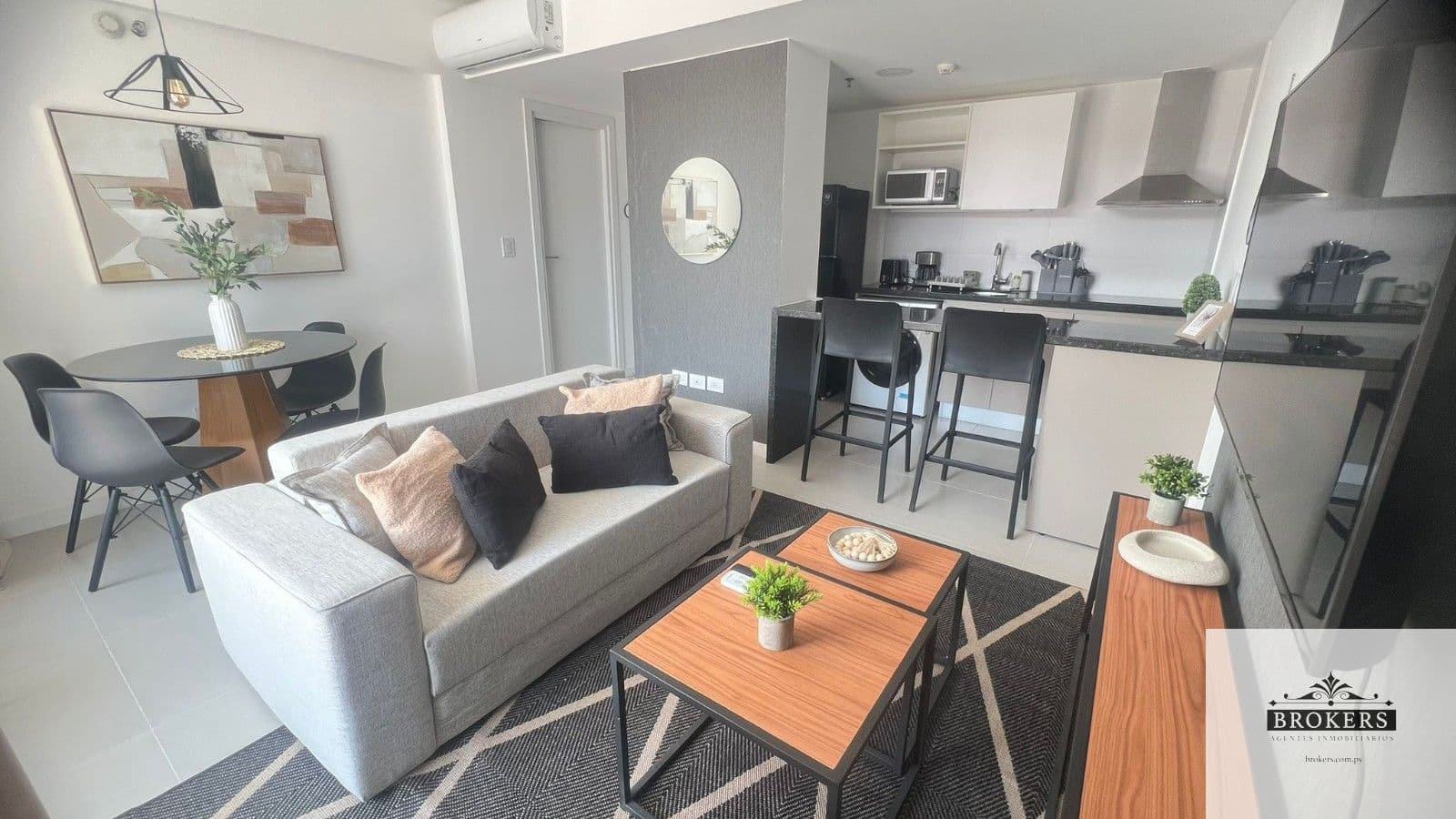 Departamento Amoblado en alquiler de un Dormitorio c/ cochera en Las Mercedes – 2