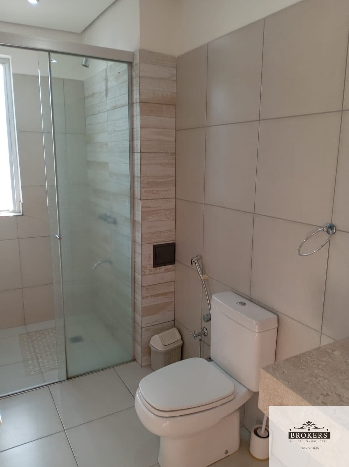 Departamento Amoblado 2 dromti. en alquiler c/ cochera en Villa Morra – 3