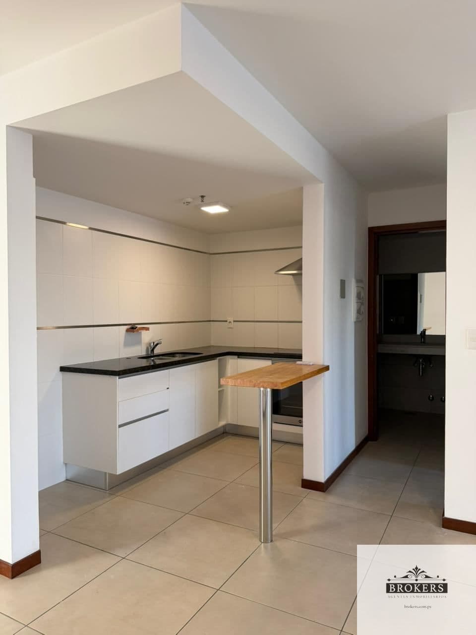 Alquilo Departamento de un Dormitorio en Zona Shopping del sol madame Lynch – 3