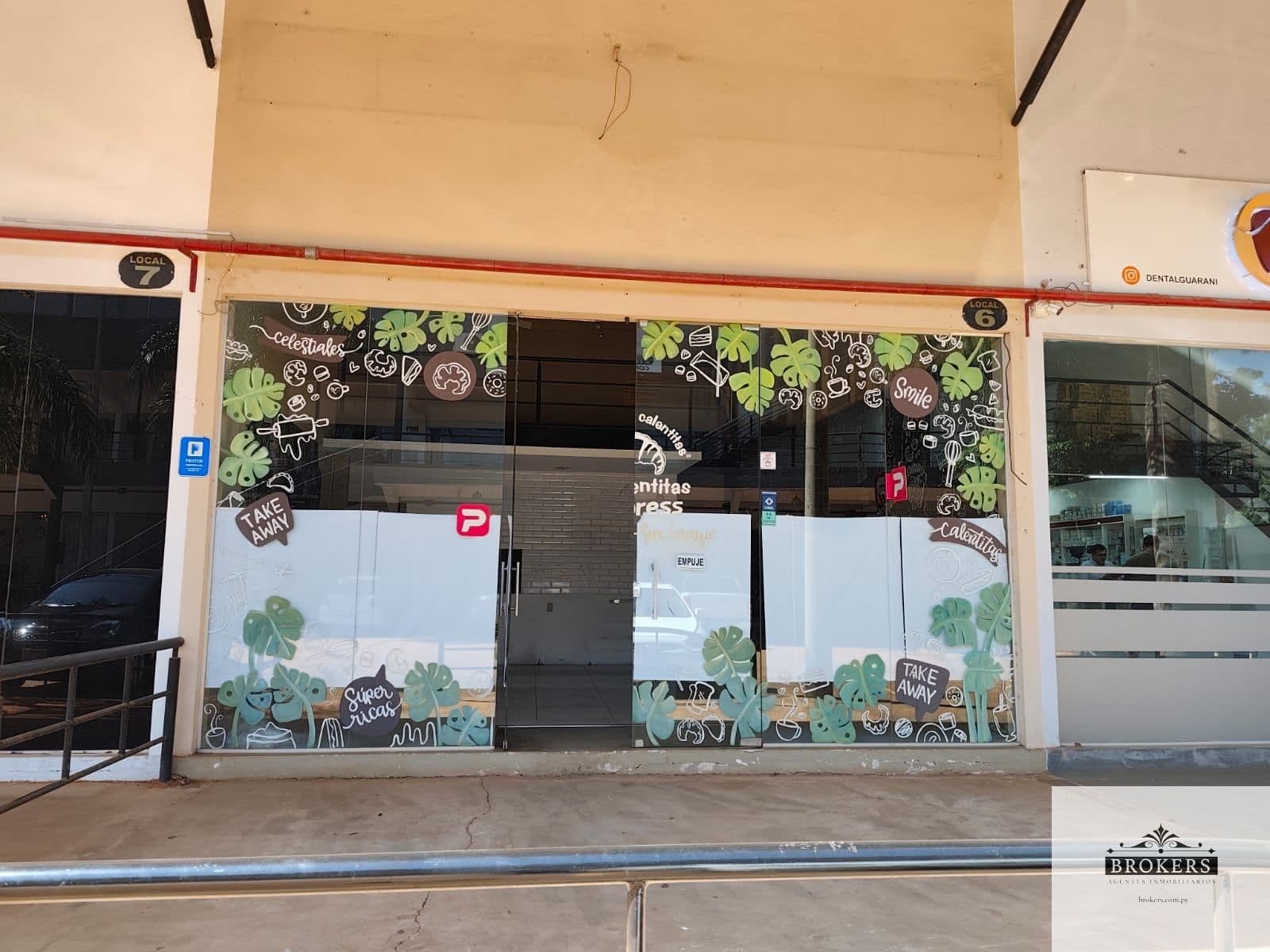 Alquilo Local de 90 M2 Zona UNA Avda. Mcal López en San Lorenzo. – 2