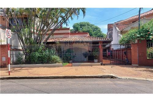 Casa en Venta - Ycua Sati – 3