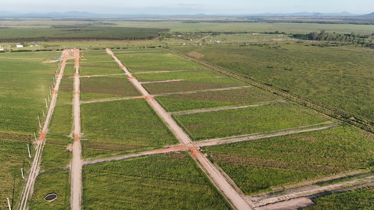TERRENOS EN PARAGUARÍ