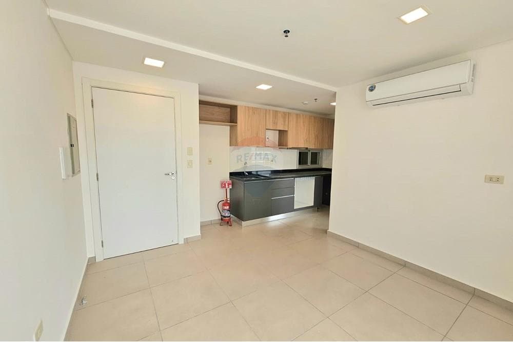 Apartamento en Centric San Vicente – 2