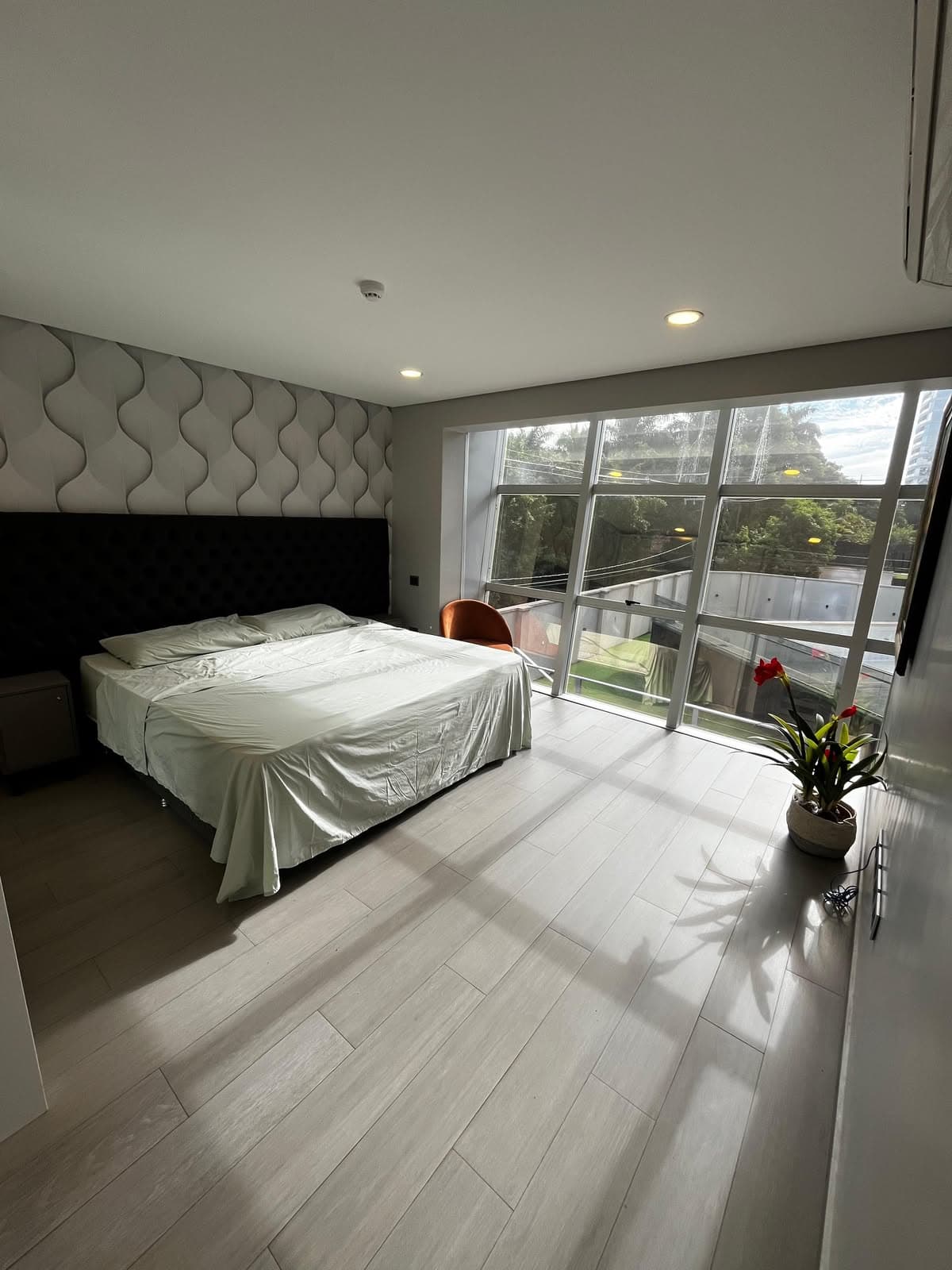ALQUILER o VENTA de departamento de DOS dormitorios EN SUITE barrio mbrurucuya – 2