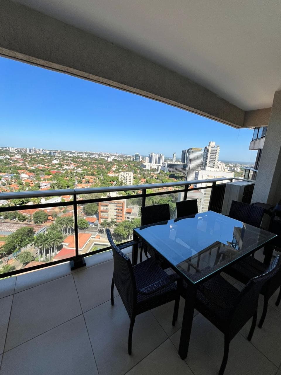 En alquiler exclusivo depto de 3 suites + 2 cocheras Av. Santa Teresa – 3