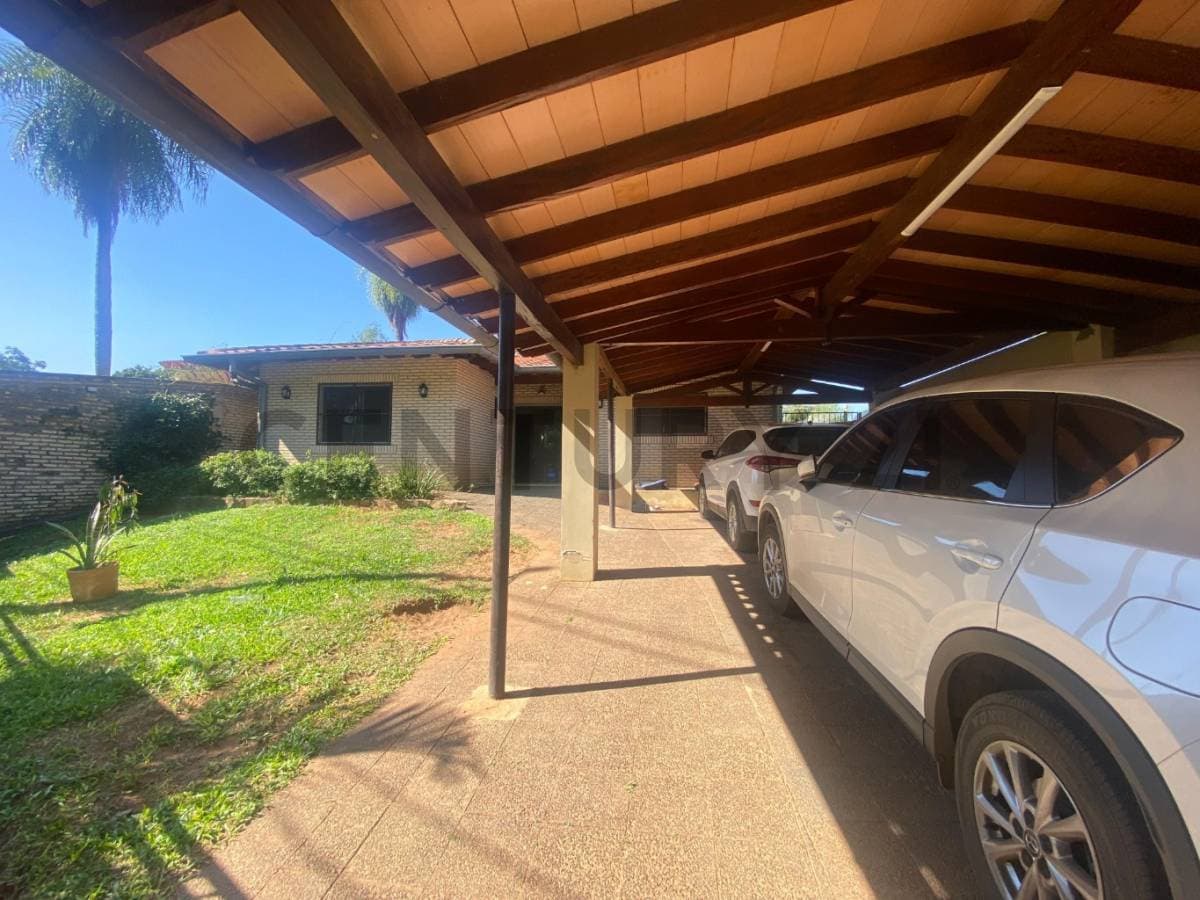 Casa en Venta Zona : Isla Zarate Luque – 2