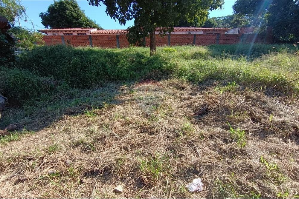 VENDO TERRENO EN VILLA ELISA – 3