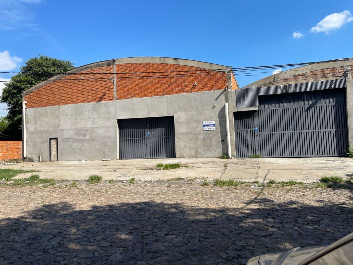 EN VENTA - DEPOSITO EN VILLA ELISA – 2