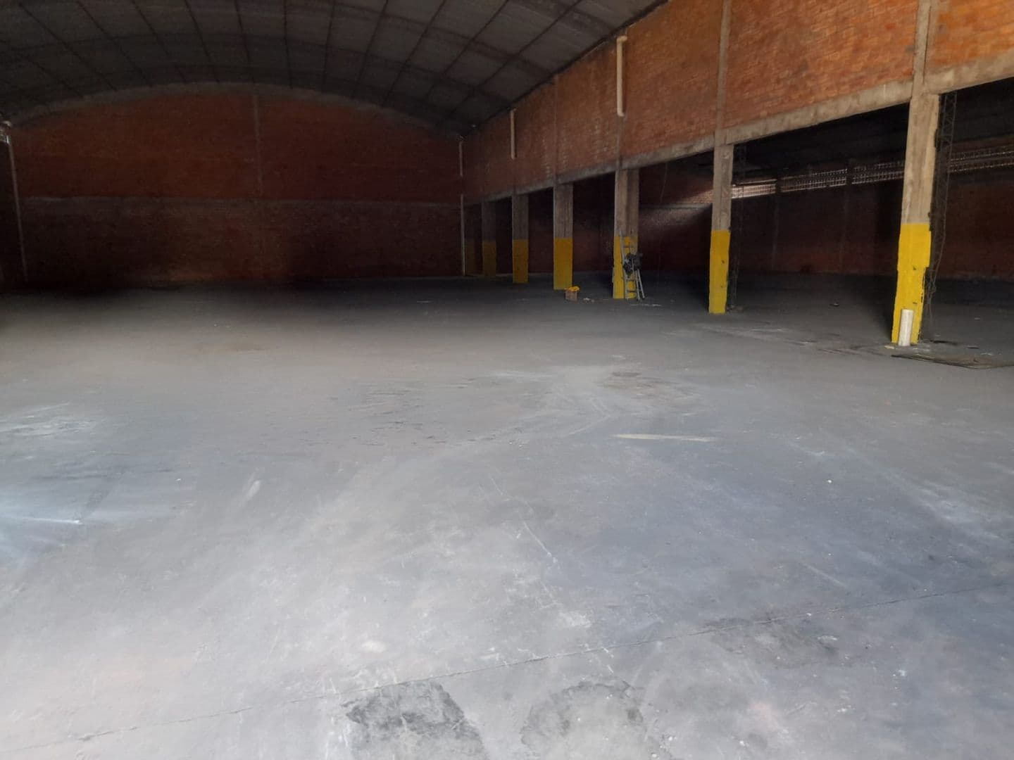 EN VENTA - DEPOSITO EN VILLA ELISA – 3