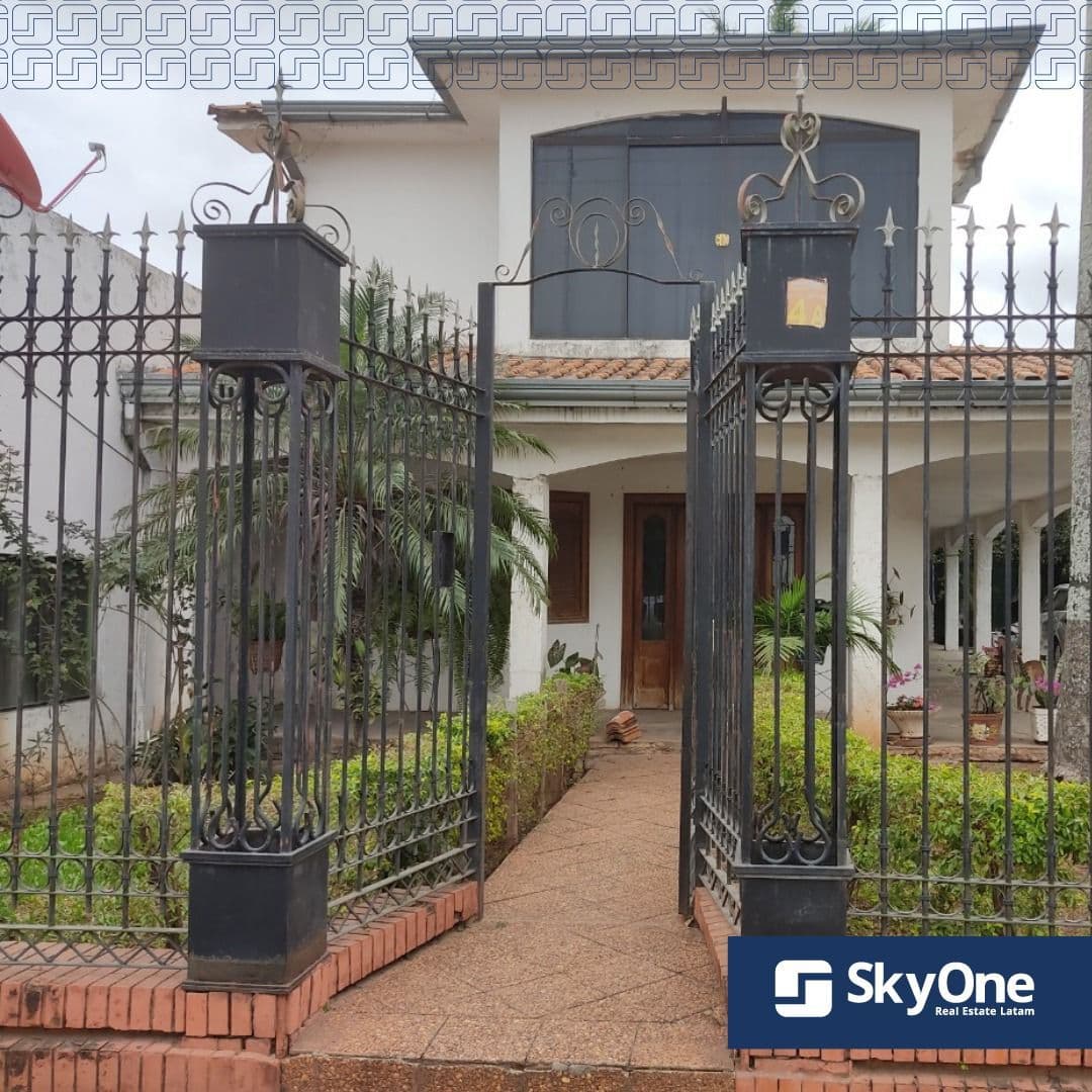 Casa EN venta 4 DORMITORIOS
