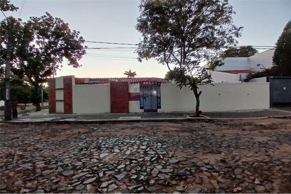 Terreno - Venta - Las Lomas (Carmelitas), Asunción, Paraguay