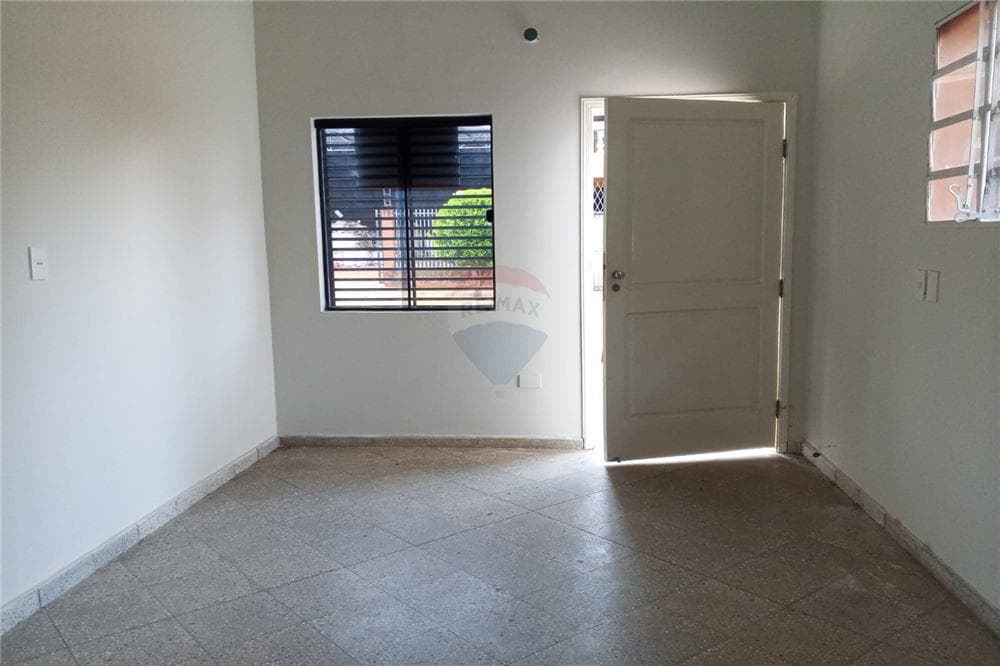 DEPARTAMENTO EN ALQUILER - ÑEMBY SAN CARLOS