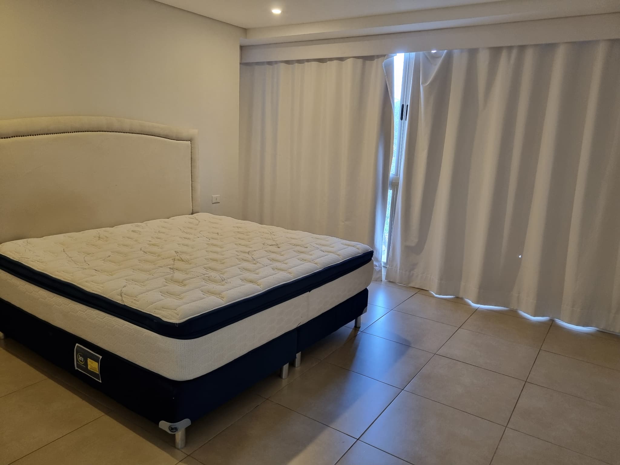Departamento En Villa Morra! – 2