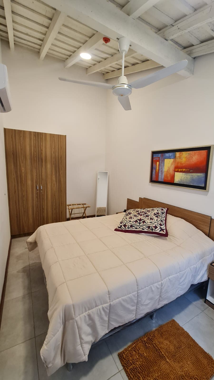 Alquilo Departamento de 1 dormitorio amoblado, Barrio Las Mercedes – 3