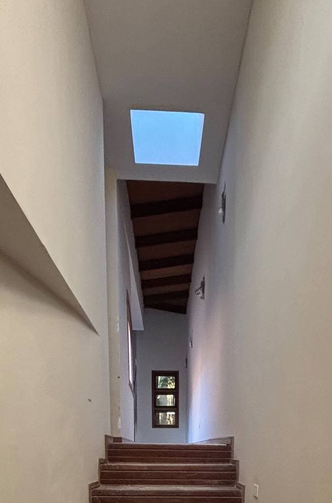 Casa Moderna En Mburucuyá En Alquiler – 3