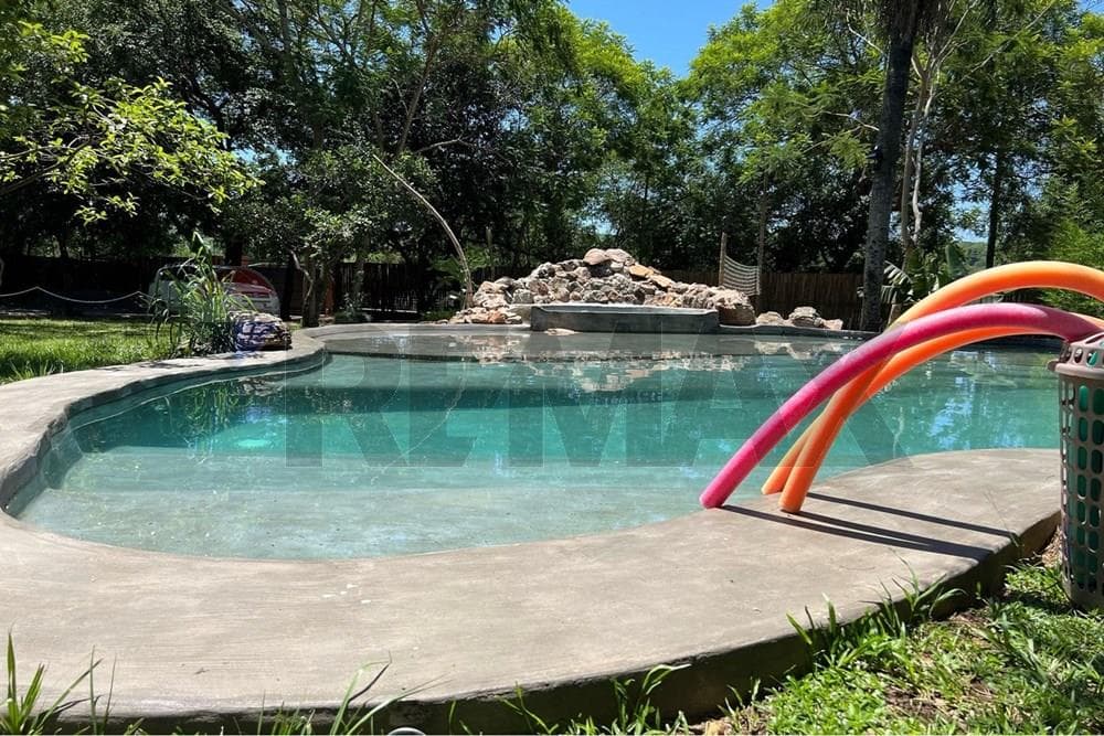 VENDO CASA QUINTA EN LOMA GRANDE CORDILLERA