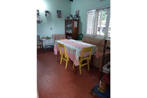 Casa-Venta-Avda. Lapacho esquina Primera Proyectada, Itauguá, Central