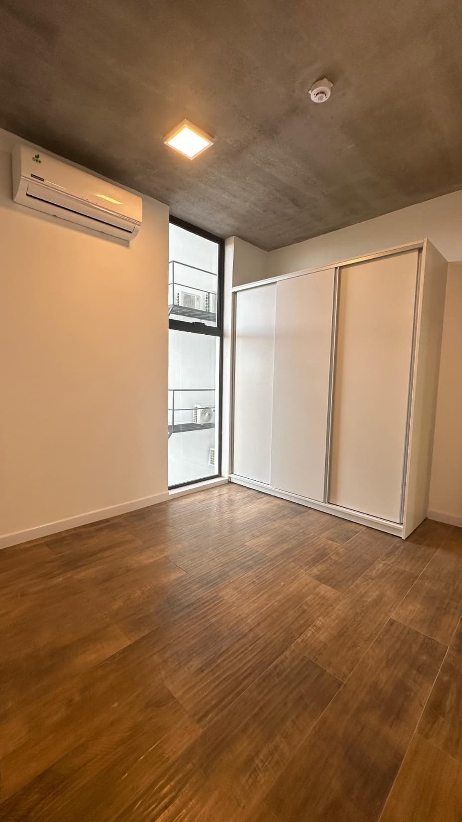 ALQUILO DEPARTAMENTO A ESTRENAR 2 DORM - BARRIO LAS MERCEDES – 3