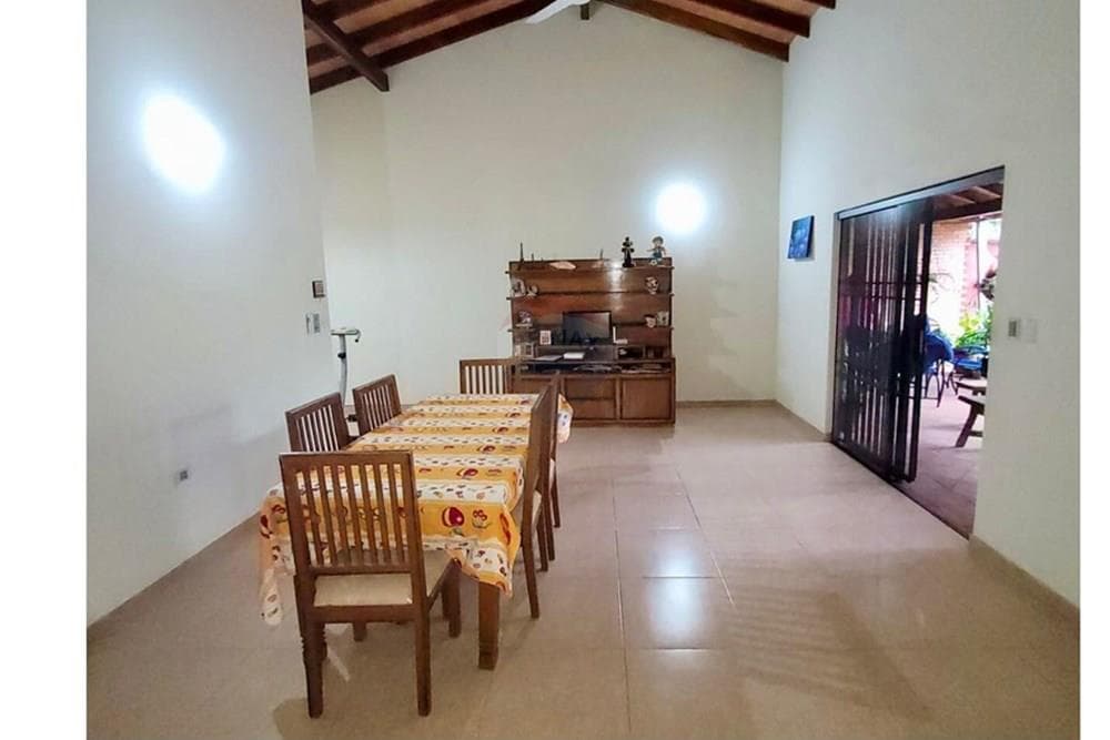 VENTA CASA EN LUQUE ZONA MUNICIPALIDAD – 2