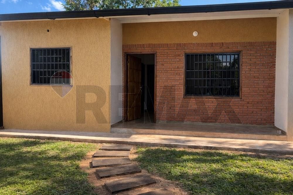 VENDO CHALET A ESTRENAR EN ITAUGUÁ Mbocayaty Sur