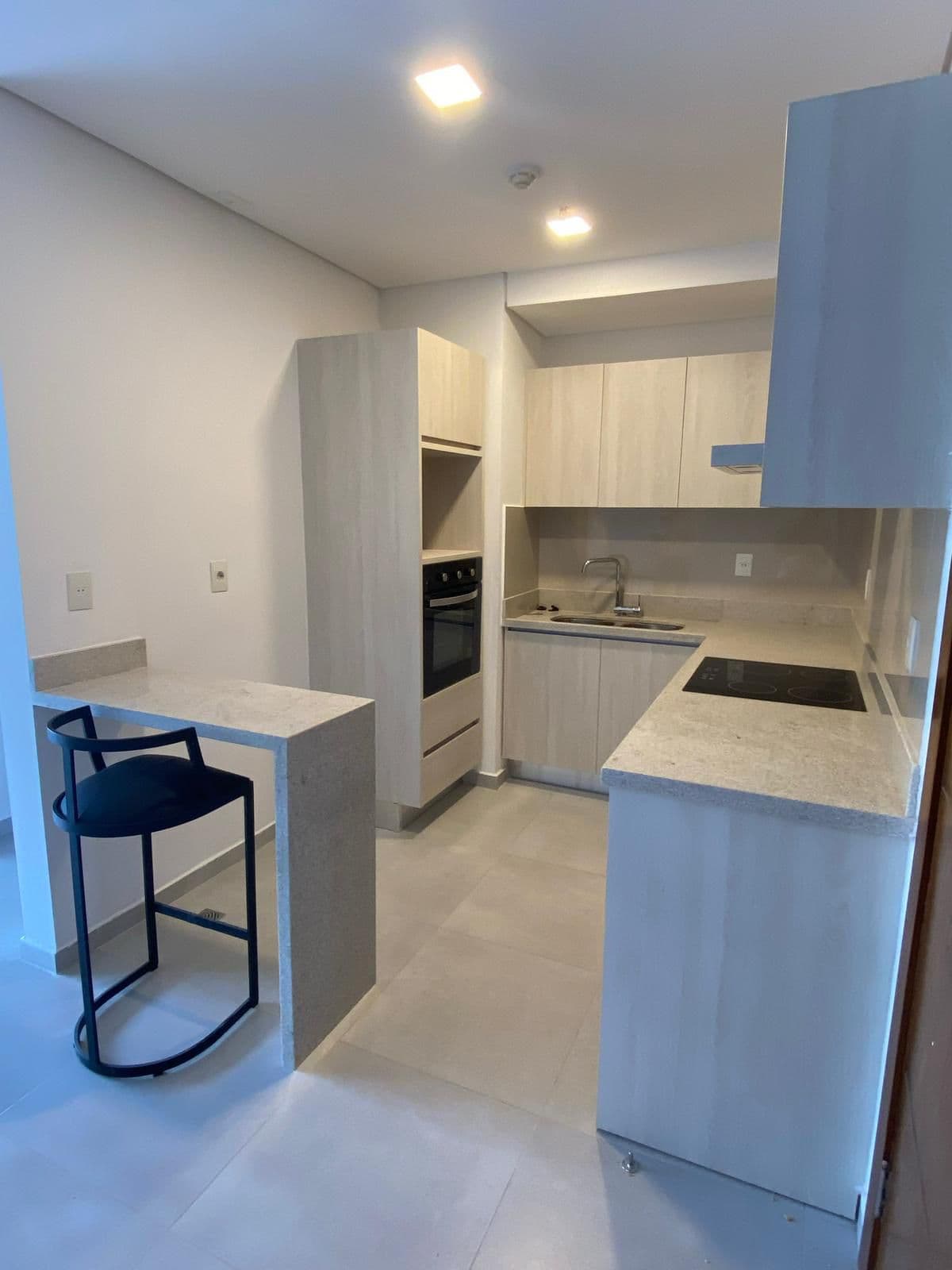Alquilo Hermoso Dpto de 2 Habit en Villa Morra – 2