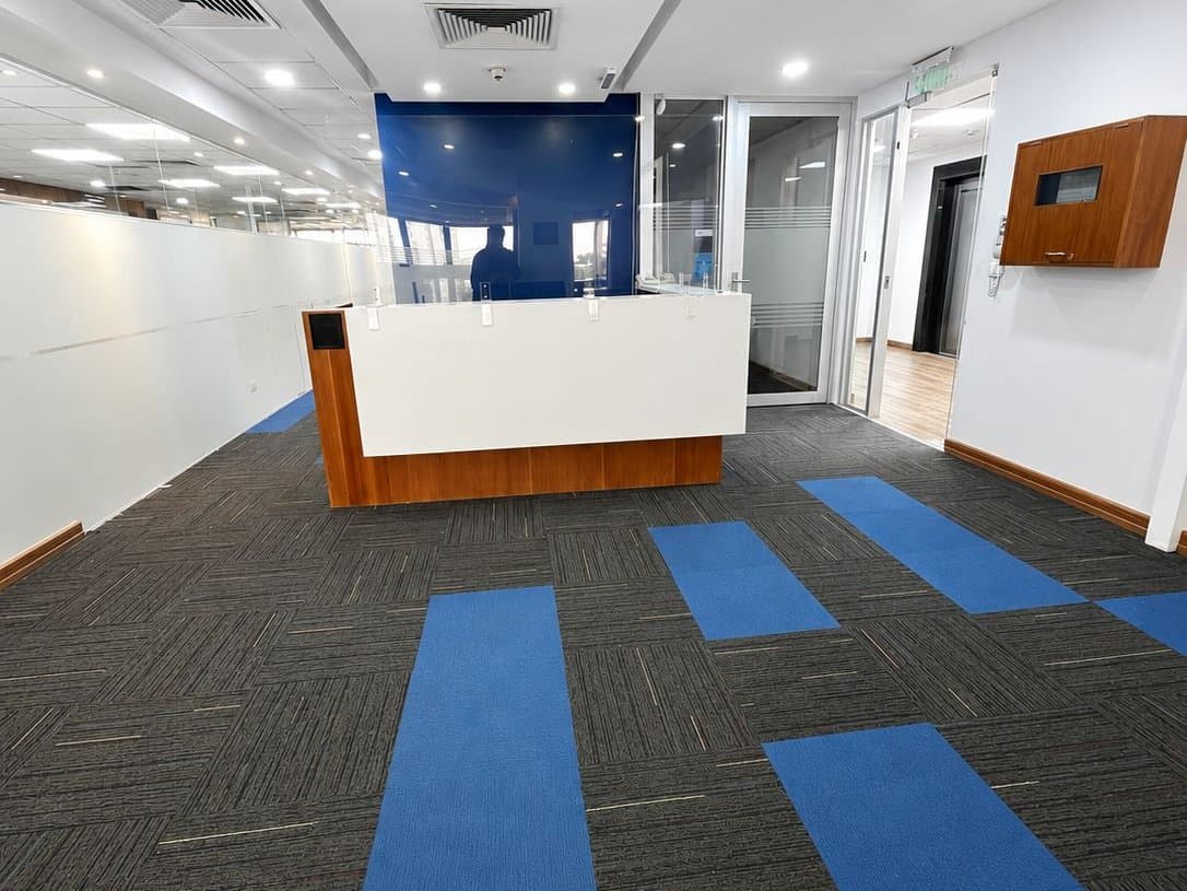 ALQUILER | OFICINA CORPORATIVA – PISO COMPLETO – 3