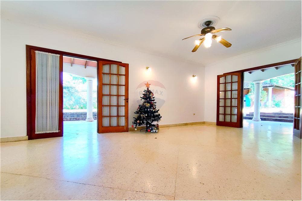 Se vende AMPLIA CASA en Ita Enramada – 2