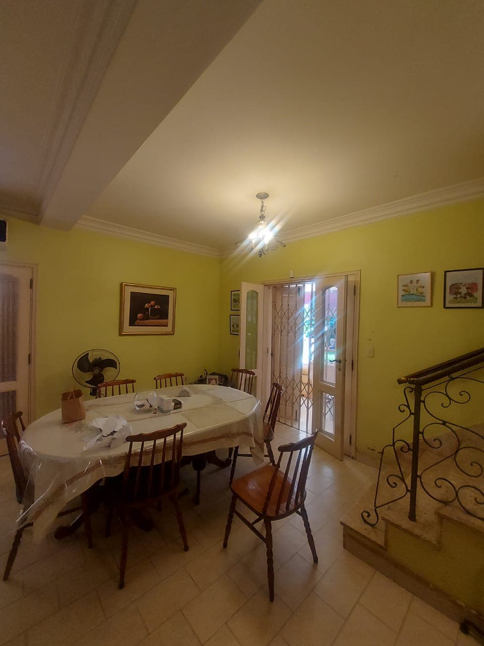 Vendo Terreno con construcción 800 mts2. Barrio Mcal. Estigarribia. COD A6 – 3