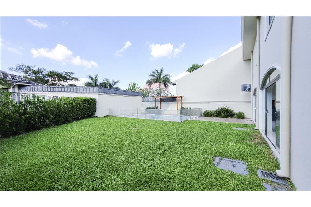 Residencia - Alquiler - Paraguay Asunción Mburucuyá – 3