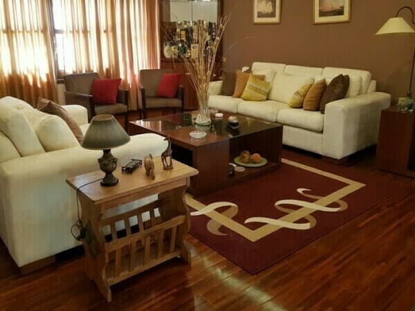 VENDO EXCLUSIVA CASA EN Bº CERRADO Z/ YACHT – 2