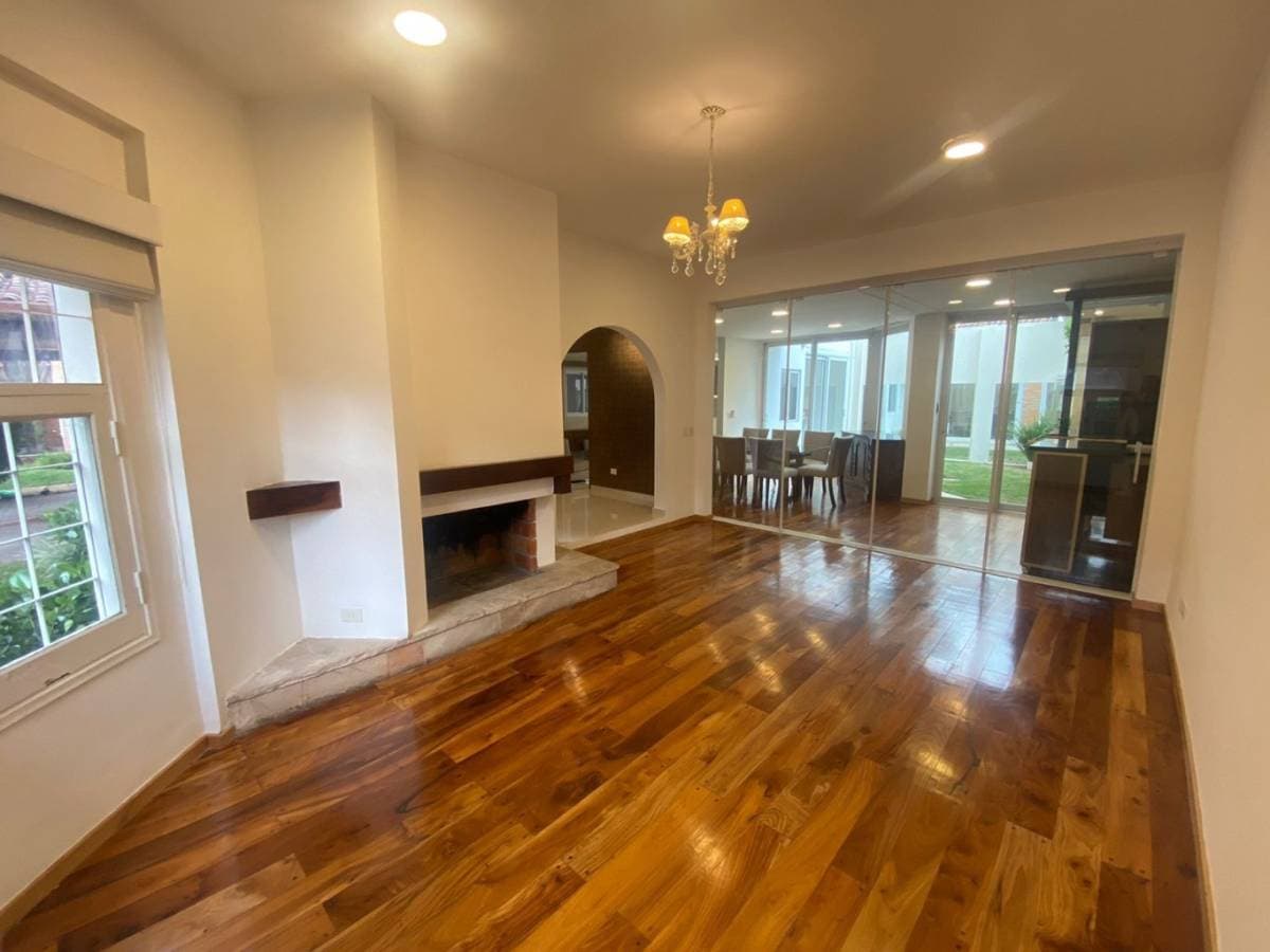 EN VENTA, DUPLEX EN EL CONDOMINIO LOS CEDROS, BO. LAS LOMAS – 2