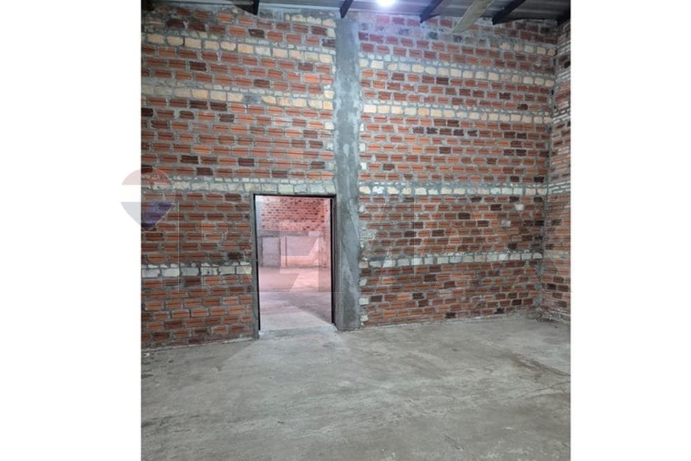 Alquiler de depósitos zona Mercado 4 – 3