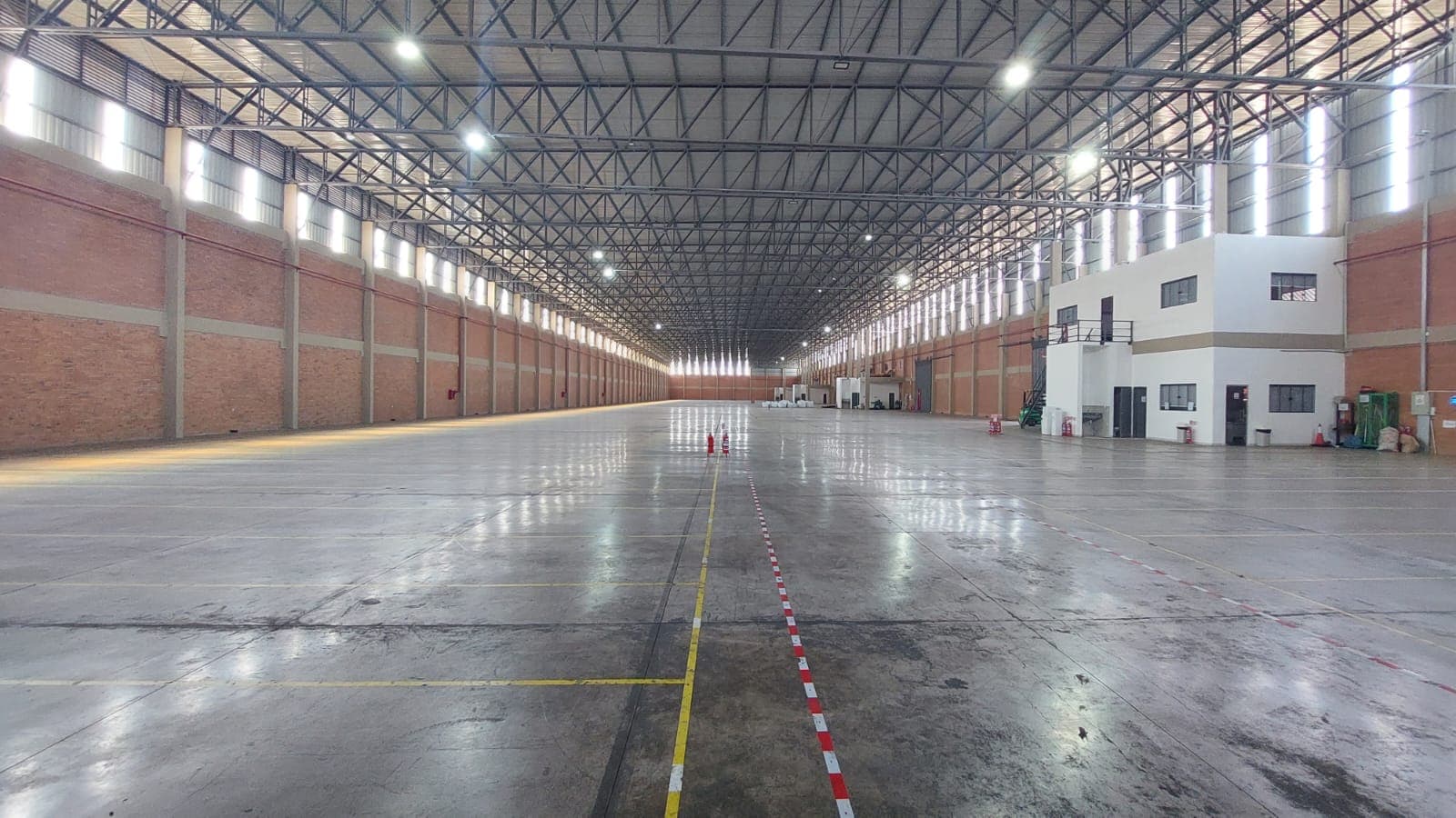 Alquilo Deposito de 1.051 M2 En Mariano Roque Alonso‼️ C-1061 – 2